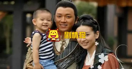 8亿播放3万人豆瓣9分高评 白夜追凶43岁的大叔潘粤明火了 8亿播放3万人豆瓣9分高评 白夜追凶43岁的大叔潘粤明火了